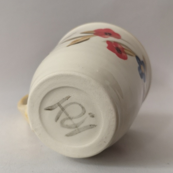 Set of Two Studio Art Pottery Coffee / Tea Mugs, Large Purple & Yellow Dragonfly - Picture 5 of 9